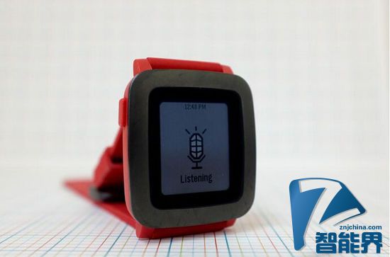 Pebble Time支持語(yǔ)音回復(fù)信息