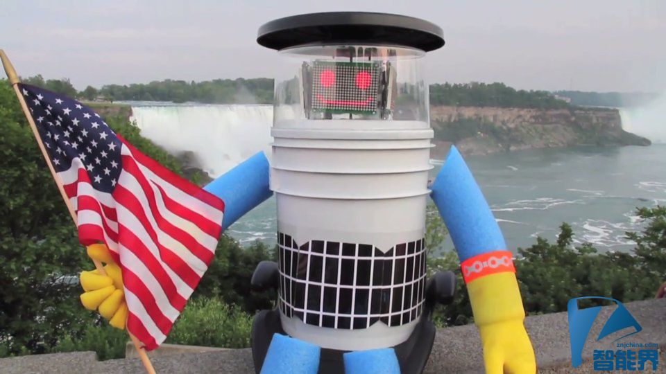 hitchBOT 暫時(shí)不能完成美國(guó)之旅